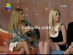 Seniha Kanatlı – seksi anları – Sabah Yıldızları - Turkunlu üzerinde izle