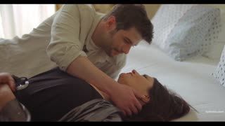 Aslında Özgürsün – dikkat çekici anları – S1 B7 - Turkunlu üzerinde izle