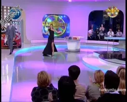 Buket Aksitoglu – seksi videoları – Çarkıfelek - Turkunlu üzerinde izle
