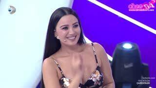 Emel Özkızıltaş – sıcak anları – Çarkıfelek, 2018-09-22 - Turkunlu üzerinde izle