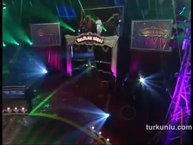  – kışkırtıcı anları – Ünlüler Sirki - Turkunlu üzerinde izle