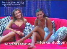  – sıcak anları – İyi Geceler Öpücüğü - Turkunlu üzerinde izle