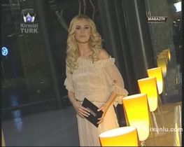 Katre Türkay – sıcak anları – Kral Magazin, 2010-10-24 - Turkunlu üzerinde izle