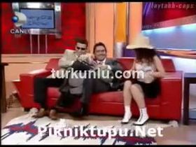 Nil Karaibrahimgil – show görüntüleri – Beyaz Show