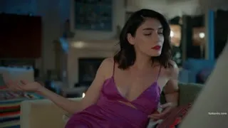 Sadece Arkadaşız – seksi anları – S1 B1 - Turkunlu üzerinde izle