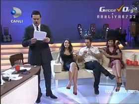 Hadise – show görüntüleri – Beyaz Show - Turkunlu üzerinde izle