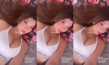 Ayşe Özyürek – Instagram görüntüleri