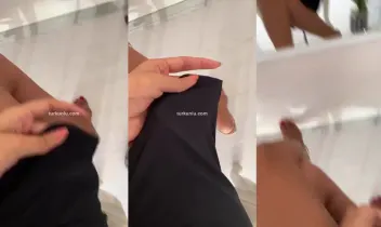 Ayşe Özyürek – Instagram görüntüleri - Turkunlu üzerinde izle