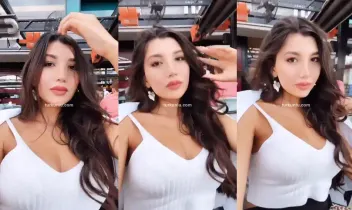 Ayşe Özyürek – Instagram görüntüleri