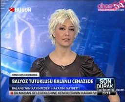 Ceren Bektaş – seksi anları, 2012-02-09 - Turkunlu üzerinde izle