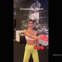 Selin Aktaş – Instagram görüntüleri, 2024-12-03 - Turkunlu üzerinde izle
