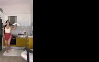 Bigo Kitana premium bigo ifşa videoları part 92 Posteri