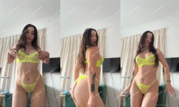 Meltem Bakır onlyfans ifşa videoları part 9 Posteri