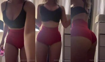 Kardelex (Kardelexuwu) Onlyfans ifşa videoları part 31 Posteri