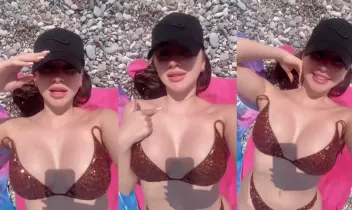 Gamze Acet instagram abonelik ifşa videoları part 11 Posteri