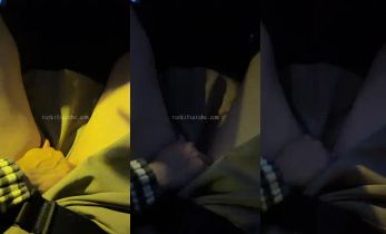 Esin Çepni (Es1nce) instagram abonelik videoları -27.11.2025- part 2 Posteri