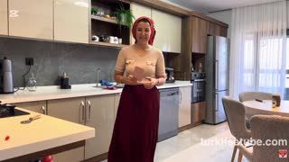 Fatma ile Her Telden ifşa Türbanlı Milf Youtube Katıl İfşa - 06.11.2025 Posteri