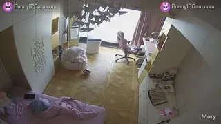 Real Young Babe Strips Naked Getting Ready For First Date — Watch on BunnyIPCam