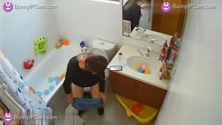 Hot Chick Proves Her Point By Pissing And Fucking Herself On The Toilet — Watch on BunnyIPCam