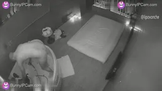 Hot Babe Gets Full Nude Massage and Fingering in Spy Salon Cam — Watch on BunnyIPCam