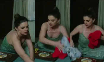Pelin Karahan sexy ifşa videoları 20.08.2026 part 18 - Turkunlu üzerinde izle