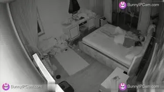 Husband Fingers and Licks Wife's Pussy Before Sliding in His Long Cock — Watch on BunnyIPCam