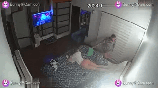 Husband Devours Wife's Soft Ass With Hot Kisses and Deep Massage — animated preview