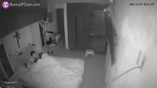 Husband Wakes Sleepy Wife By Licking Her Wet Pussy First Thing — Watch on BunnyIPCam