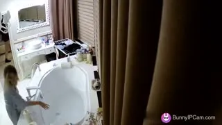 Hot Seductive Babe Sucks Older Man's Cock In The Bathtub — Watch on BunnyIPCam