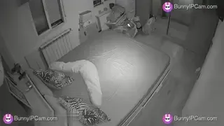 Naked Pregnant Mommy Gets Fingered To Orgasm By Husband Before Bedtime — animated preview