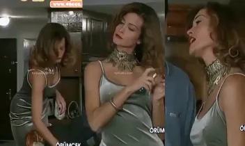 İpek Tenolcay sexy ifşa videoları 20.08.2026 part 1 - Turkunlu üzerinde izle