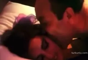 Lale Mansur sexsi ifşa videoları 21.08.2026 part 1 - Turkunlu üzerinde izle