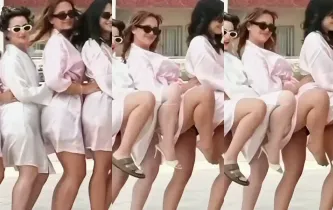 İpek Erşan sexy ifşa videoları 20.08.2026 part 1