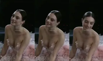 Melis Sezen sexy ifşa videoları 20.08.2026 part 4 - Turkunlu üzerinde izle