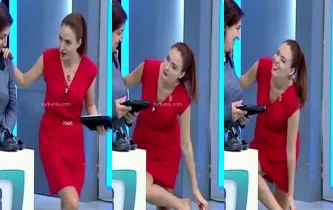 Ceyda Düvenci sexy ifşa videoları 20.08.2026 part 29 - Turkunlu üzerinde izle