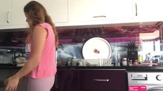 Gözdenin kanalı youtube ifşa - Temizliği Vlog arşiv videoları Part 39 Posteri