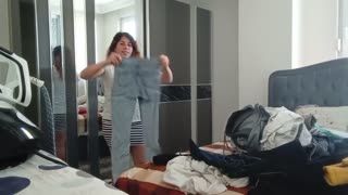 Gözdenin kanalı youtube ifşa - Temizliği Vlog arşiv videoları Part 75 Posteri