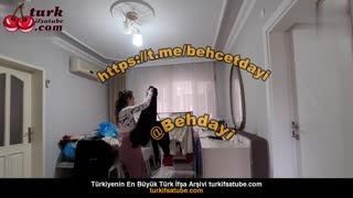 Zeynep Tümbek Açıklıyor YouTube Part 28'i İzleyin Posteri