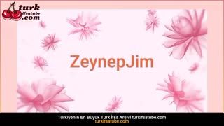 Zeynep Jim'in çıplak üvey kardeşinin ifşa akşam yemeğine hazırlanması Posteri