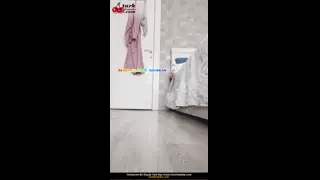 Kocasını işe gönderip soyunan türbanlı Ön İzleme