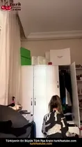 Elanur AYan'ın dolabında kıyafetler ortaya çıktı Ön İzleme