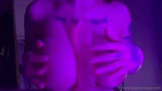 Yeahmur (yeahm8r) Onlyfans PPV 80$ değerinde İfşa Videoları 20 Ön İzleme