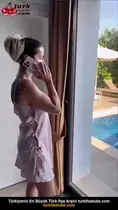 Gece Yemekten Sonra Porno Filmde Ayağa Kalmış Ön İzleme