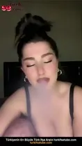 Pelin ifşa Cüsseli kadın yayınını izle Ön İzleme