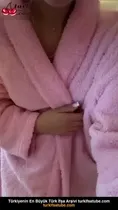 Elsa Çıplak Vücudu Gösterip Oral Sex Yaptı Ön İzleme