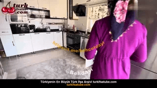 Nude ile ifşa Mutfağın yerlerini sildi Ön İzleme
