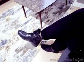 Siksi basmış pantolonum Ön İzleme