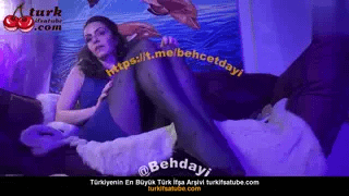 Karolin Çıplak ifşa 80 izle Ön İzleme