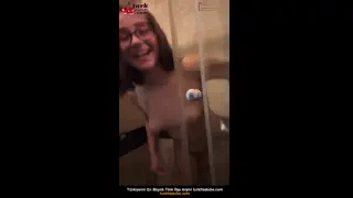 Kız üvey kardeşler anal çıplaklığı Ön İzleme