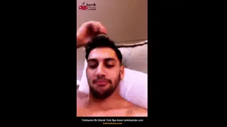 Havalılık kucaklıyor, sosisli sandviç çekiyor Ön İzleme